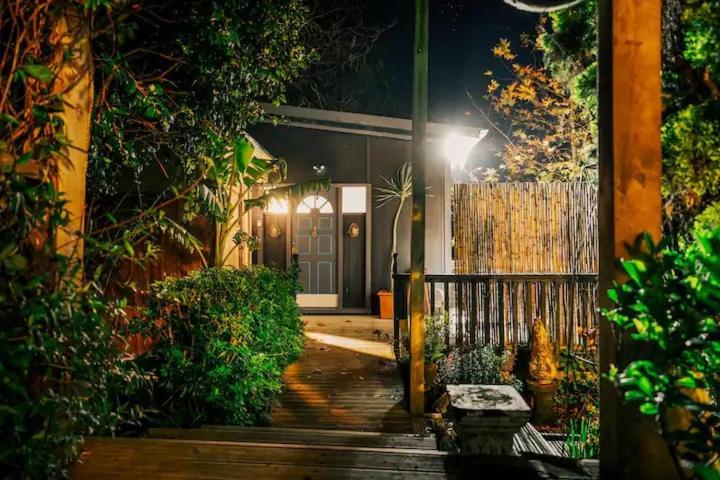 Starry Nights Cabin Fever Waikino Eksteriør billede