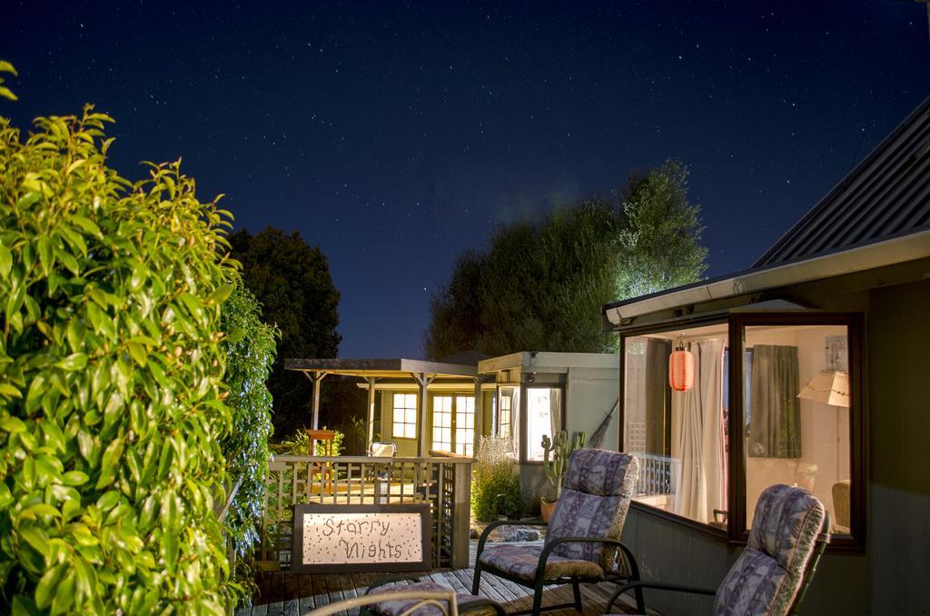 Starry Nights Cabin Fever Waikino Eksteriør billede